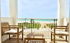 Santa Barbara B Beach Front With Terrace, Sea View In And Garage In Conil